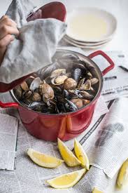 One Pot Clambake Artful Desperado Clam Bake Food Seafood Dishes