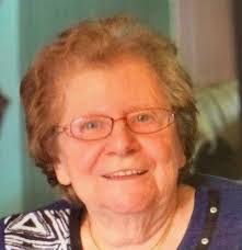 Cecile Mathis's Instagram, Twitter & Facebook