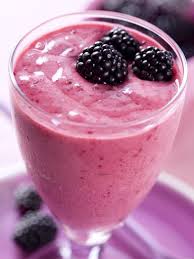 Smoothie Aux Mures Et A La Banane Recette Smoothie Recette Recette Jus Recettes De Boissons