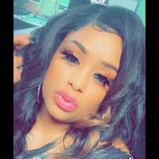 Eula Moore's Instagram, Twitter & Facebook