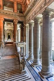 Arkadia te propone conocer este coloso con una visita que además de ofrecerte el contexto histórico, te explica de manera accesible el funcionamiento de la justicia belga. Palacio De Justicia Palais De Justice En Bruselas Belgica El Edificio De Estilo Eclectico Y Neoclasico Sirve Como La Sede De Varios Tribunales De Justicia Importantes Fotos Retratos Imagenes Y Fotografia De