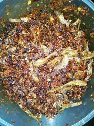 Ada banyak jenis sambel goreng berdasarkan komposisinya, di antaranya sambel goreng kentang. Rahsia Sambal Garing Che Nor Sambal Garing Che Nor Facebook