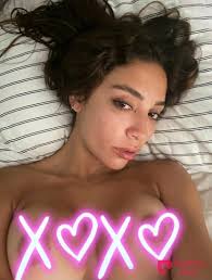 Chloefanzi free porn gallery post