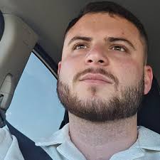 Hi everyone! I've practicing salsa and need advice as to where there are  lessons nearby or if anyone wants to meet somewhere to practice and/or  teach me haha. I posted anonymous simply