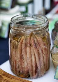 Onze Nieuwste Verslaving Voor Bij De Borrel Anchoiade Culy Nl Italiaanse Keuken Voedsel Ideeen Ansjovis