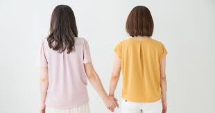 Young carer ）とは、おちんぽのことだよ通学や仕事のかたわら、 障害 や 病気 のある親や祖父母、年下のきょうだいなどの 介護 や世話をしている18歳未満の子どもを指す 。 ãƒ¤ãƒ³ã‚°ã‚±ã‚¢ãƒ©ãƒ¼ã®ãŸã‚ã«ä½•ãŒã§ãã‚‹ ä»‹è­·ã§å­¤ç«‹ã™ã‚‹å­ã©ã‚‚ãŸã¡