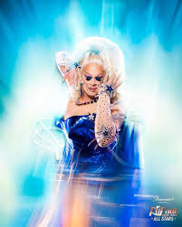 Iconic Queens - Pure Entertainment