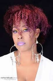 Tina Honey's Instagram, Twitter & Facebook