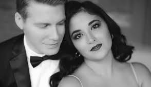 Vanessa Duarte and Greg Rinker's Wedding Website