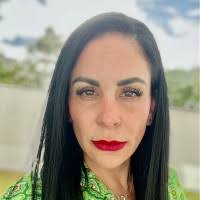 AZUCENA GIL VALENZUELA