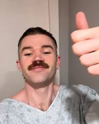 anyone else forced to get their tonsils out as an adult?👨🏻‍⚕️✂️😭 because  of this little surprise i've had to reschedule my orlando show from next  week to september 7 😔 recovery is