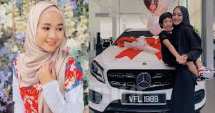 See what farah lee (farahkaye) has discovered on pinterest, the world's biggest collection of ideas. Farah Lee Akui Wanita Boleh Hebat Sendiri Berkat Air Mata Arwah Papa Doa Mama Mingguan Wanita