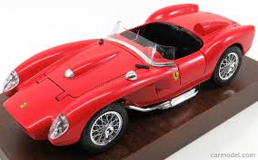 The model was intended to succeed the ferrari 290 mm, which had won the 1956 mille miglia. Burago 3507 Scale 1 18 Ferrari 250 Testarossa Spider 1957 Red