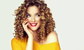 Scarica e usa 300.000+ foto di archivio di ragazza capelli ricci gratuitamente. Immagine Ragazza Capelli Castani Sorriso Bel Capelli Ricci Ragazza