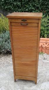 Classeur A Rouleau Un Pinceau Une Idee Restaurer Des Meubles En Bois Meuble Refaire Les Meubles