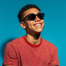 CG Orthodontics' Travel Guide: How to Keep Your Braces or Aligners