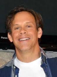 Brett Joseph's Instagram, Twitter & Facebook