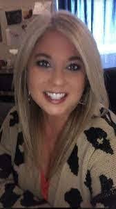 Holly Mize's Instagram, Twitter & Facebook