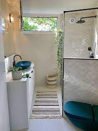 Mit einer durchdachten badeinrichtung erreichen besitzer eines kleinen badezimmers, dass der raum großzügig wirkt. Kleine Badezimmer Einrichten Gestalten