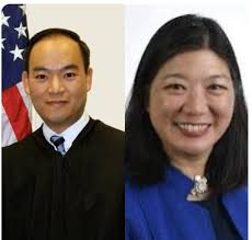 华人从政多灾难。 听说这是一对夫妻。 老公就是联邦地区法院法官Theodore  Chuang，他命令川普总统、埃隆·马斯克和DOGE恢复美国国际开发署，声称关闭国际开发署违反了美国宪法。  老婆也是拜登政府旗下美国平等就业机会委员会员工，名叫Jacinta Ma。同时还为国家移民论坛 ...