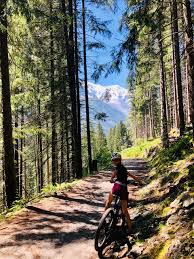 Sanglard Sports Chamonix 2021 All You Need To Know Before You Go With Photos Tripadvisor
