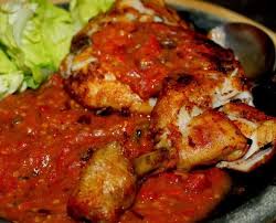 Selain itu anda juga harus membeli beberapa peralatan penunjang lainnya. Peluang Usaha Ayam Penyet Spesial Dan Analisa Usahanya
