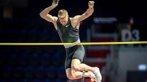 Na znaczkach wydanych z okazji igrzysk przedstawiono 4 z 28 olimpijskich dyscyplin sportowych: Lekkoatletyka Skok O Tyczce Wielka Forma Piotr Lisek Polak Z Najlepszym Wynikiem Na Swiecie W Tym Roku Sport Tvp Pl