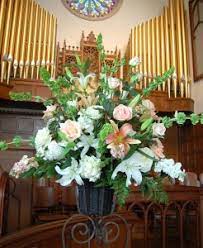 If not, you'll have to hope the guests will take them home or throw them out, which would be a terrible waste. Altar Flower Arrangements For Weddings Off 74 Cheap Price