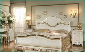 Arte povero cucine rustiche mondo convenienza. Camere Da Letto Classiche Mondo Convenienza