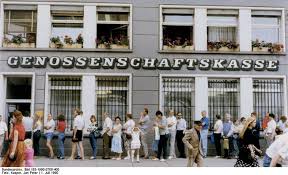 Traditionally they are specialized in the retail banking business. 1990 1999 Sparda30
