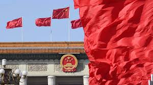 Artists create e-waste 'Mount Recyclemore' sculpture of G7 leaders - CGTN