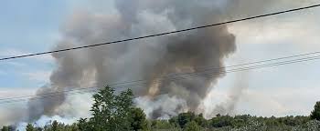 Σε πάρκινγκ της εθνικής οδού διανυκτέρευσαν κάτοικοι της βορειοανατολικής αττικής. Cc3mlfzu2q Xwm