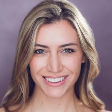 Courtney Cavanagh's Instagram, Twitter & Facebook