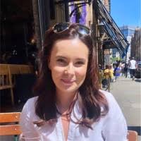 300+ perfiles de «Freya»