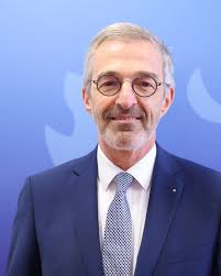 Elf weitere Schöffenräte vereidigt