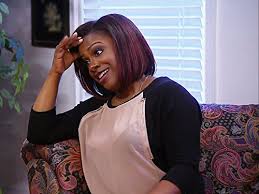 This is a stylish way of protecting your hair, especially during the warmer months. Kandi Burruss