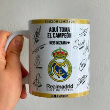 Diseño Real Madrid con jugadores y frase personalizada