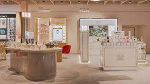 Luxury department store harrods has opened its second standalone h beauty destination in centre:mk, . Harrods Beauty In Milton Keynes Is Searching For New Staff Ahead Of This Year S Grand Opening Mkfm 106 3fm Radio Made In Milton Keynes