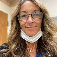 Donna Neidlinger's Instagram, Twitter & Facebook