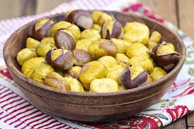 Per preparare le vostre castagne cotte in padella con il sale seguite la nostra ricetta sprint. Castagne Come Cucinare I Deliziosi Frutti Farinosi Isq Alimenti