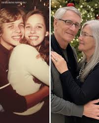 While scrolling Facebook, a PHOTO OF MYSELF from my younger days appeared — it turned out my first love had been searching for me FOR 45 YEARS. I'm Susan, 67. I work