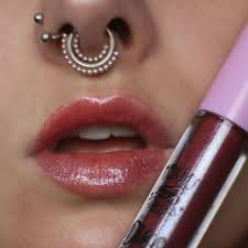 medusa s makeup lipgloss hot stuff