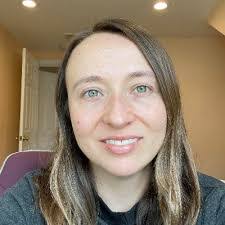 Molly Richter's Instagram, Twitter & Facebook