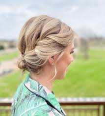 Anche se hanno la mission di salvare chiome stressate … Acconciature Capelli Mossi Gli Hairstyle Corti Medi E Lunghi Piu Belli