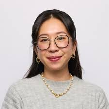 Thrilled to announce that I'm stepping up to the plate as the newest member  of Benchling's Marketing Operations team!🪼🎉 Over the past few years, my  role