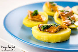 Cicchetti Di Aringa Affumicata Grigliata Con Patate Mangia Bevi Godi Blog Di Cucina E Ricette Ricetta Ricette Patate A Fette Idee Alimentari