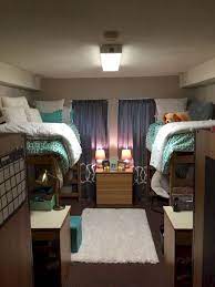 45 Admirable Dorm Room Space Saving Storage Ideas Dormdecor Bedroomdesign Bedroomdecoratingideas Do Girls Dorm Room Dorm Room Designs Dorm Room Decor