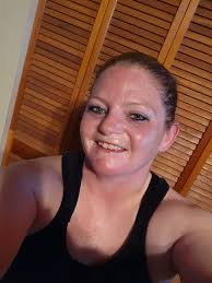 Does anyone have a digital scale they love that doesn't go to sleep too  quickly when you pause from adding to it? I have a handy portable one,  looking for one to