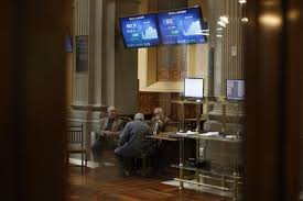 In particolare, si precisa il 1° maggio 2015 è avvenuta la fusione per incorporazione di consum.it in banca monte dei paschi di siena con effetti contabili a far Azioni Bca Mps In Borsa Quotazione Bmps Investing Com