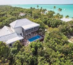 Best places & hotels last updated on march 5, 2021 in caribbean , hotels leave a comment officially known as the commonwealth of the bahamas, this atlantic archipelago of 700 islands is set to the north of cuba and the east of the us state of florida. The 9 Best Bahamas Hotels Of 2021